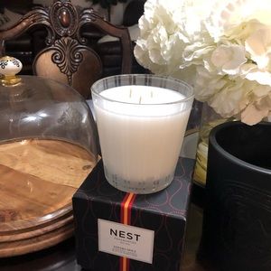 ❗️SOLD❗️           Nest Candle